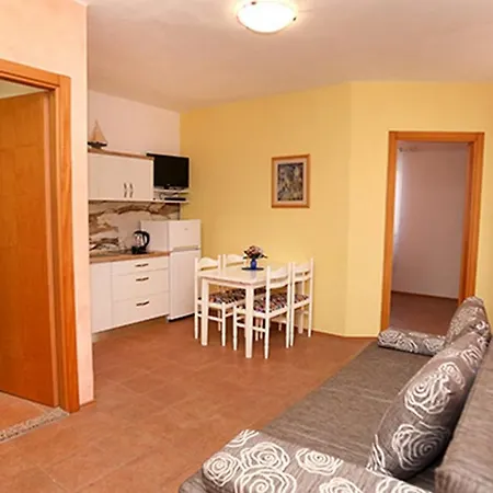 By The Sea Okrug Gornji, Ciovo - 22139 Trogir