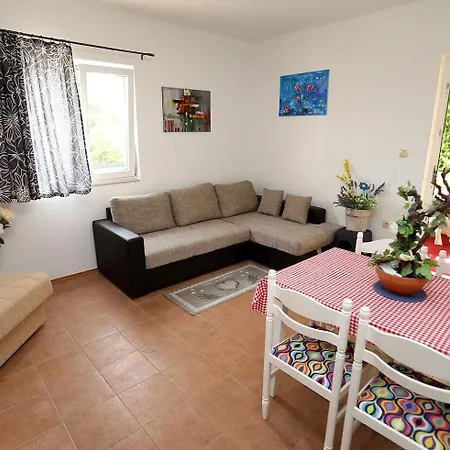 By The Sea Okrug Gornji, Ciovo - 22139 * Trogir