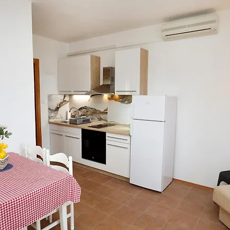 By The Sea Okrug Gornji, Ciovo - 22139 Apartman